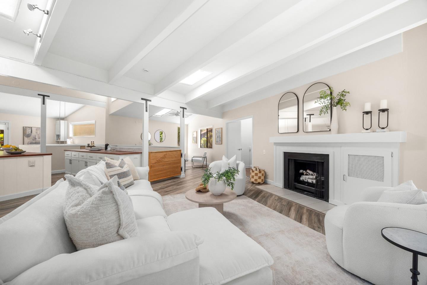 Detail Gallery Image 11 of 50 For 321 Valencia Rd, Aptos,  CA 95003 - 4 Beds | 2 Baths