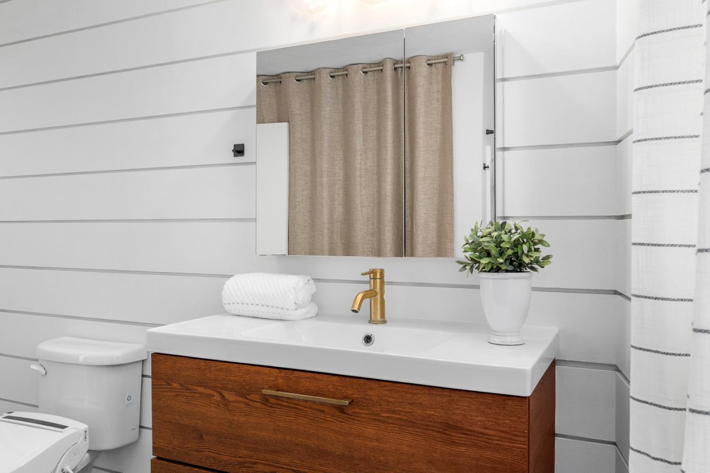 Detail Gallery Image 32 of 50 For 321 Valencia Rd, Aptos,  CA 95003 - 4 Beds | 2 Baths