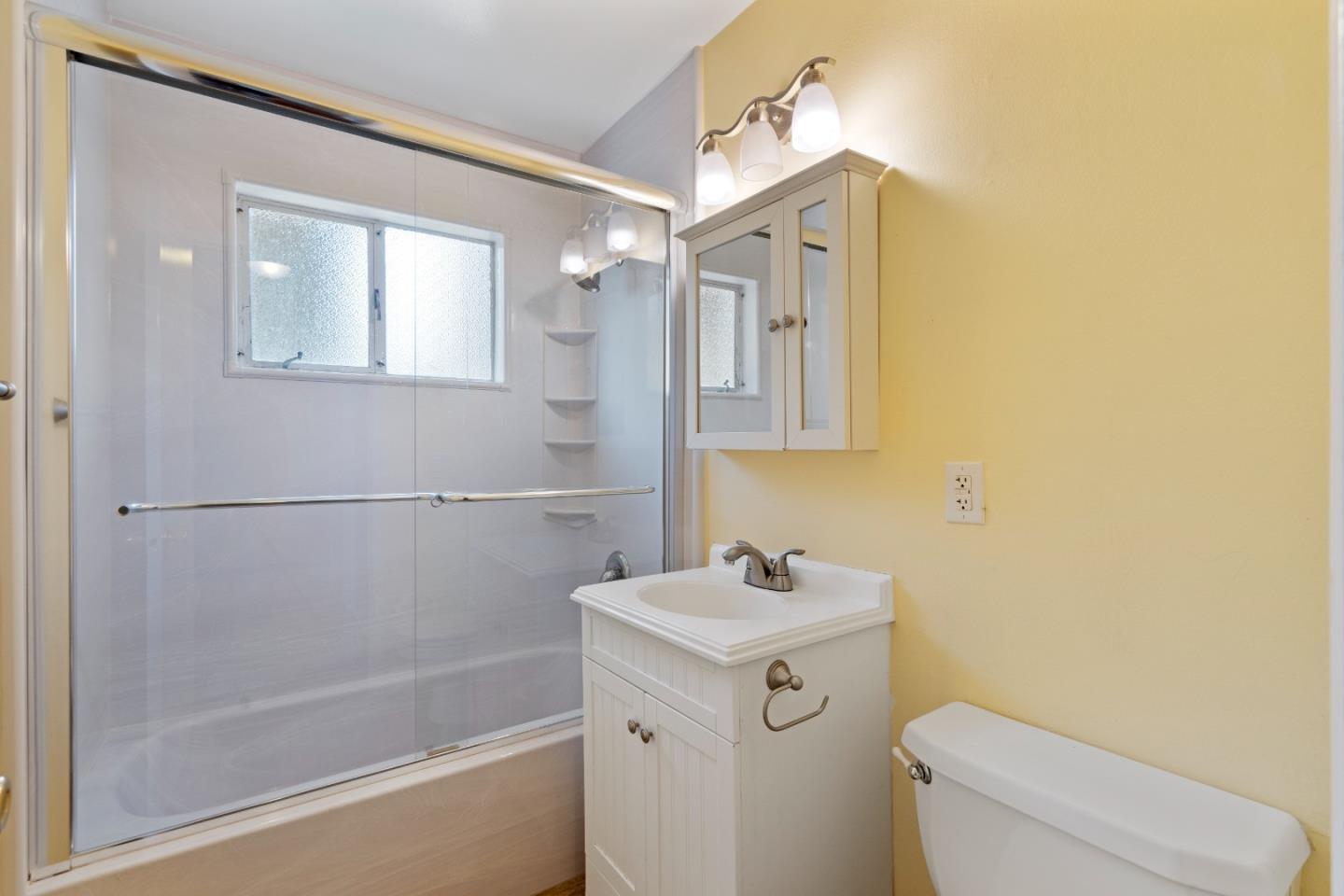 Detail Gallery Image 16 of 49 For 702 W Mc Kinley Ave, Sunnyvale,  CA 94086 - – Beds | – Baths