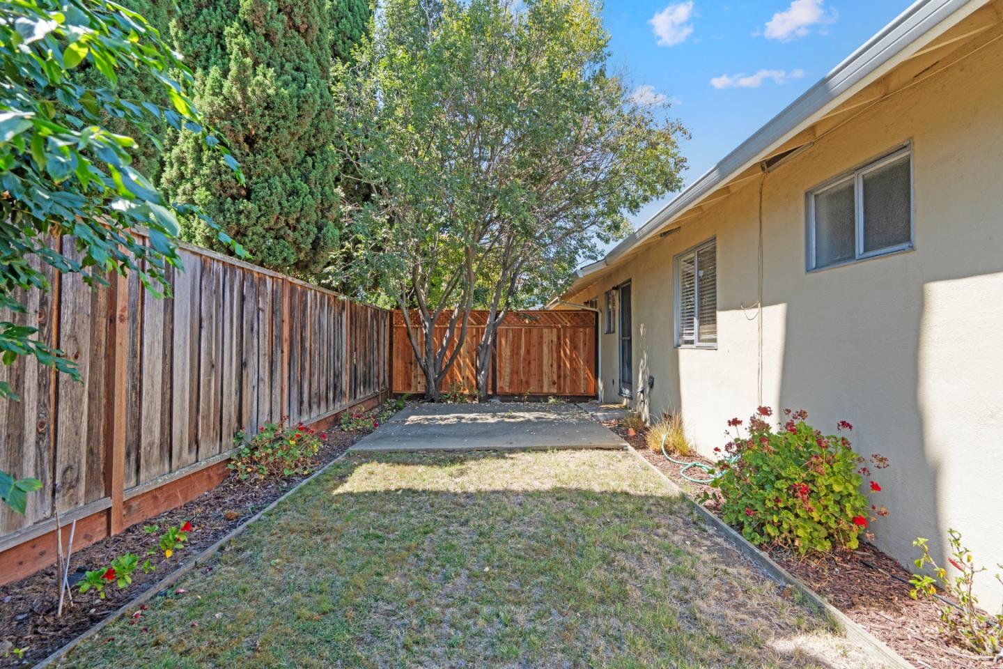 Detail Gallery Image 25 of 49 For 702 W Mc Kinley Ave, Sunnyvale,  CA 94086 - – Beds | – Baths