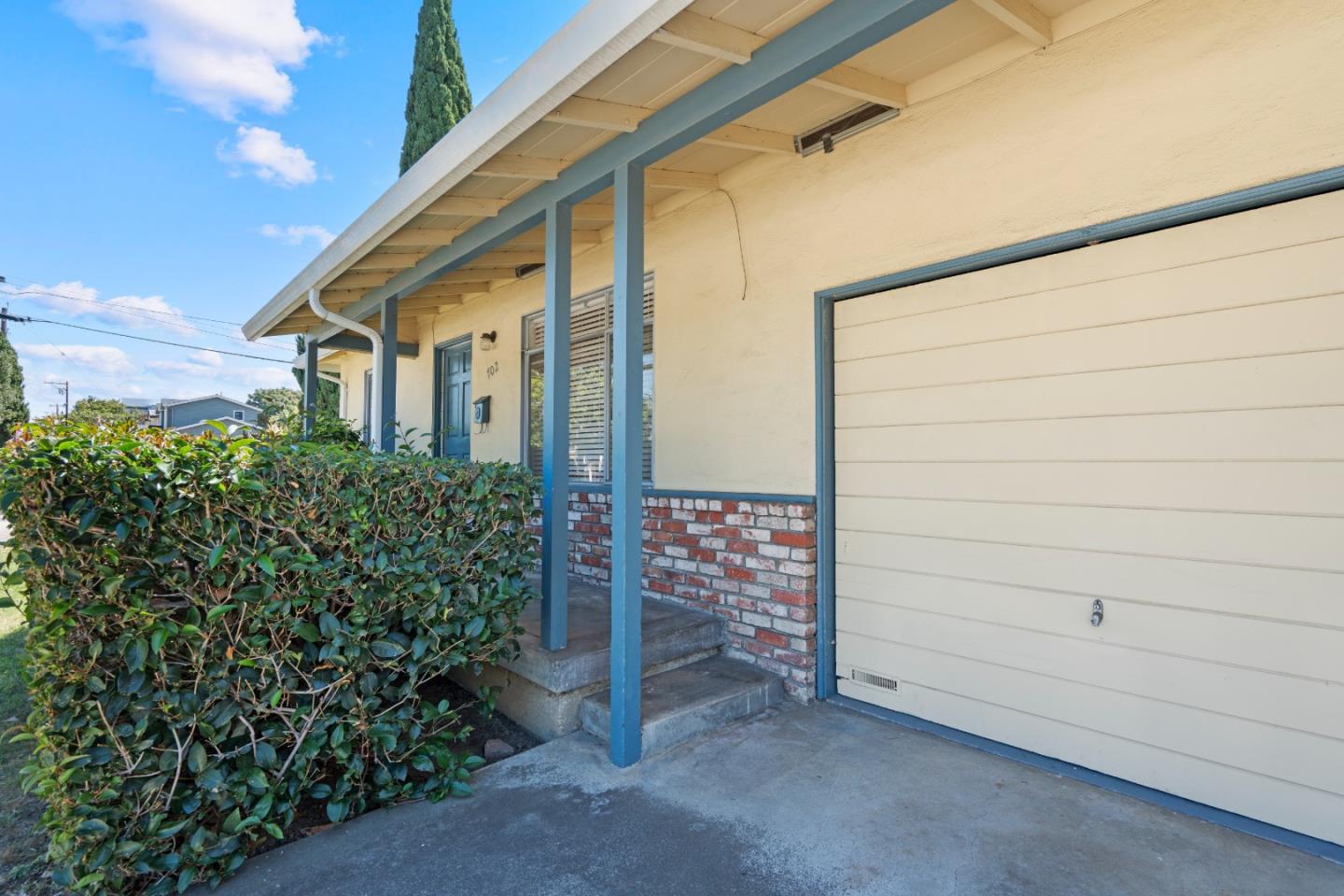 Detail Gallery Image 5 of 49 For 702 W Mc Kinley Ave, Sunnyvale,  CA 94086 - – Beds | – Baths