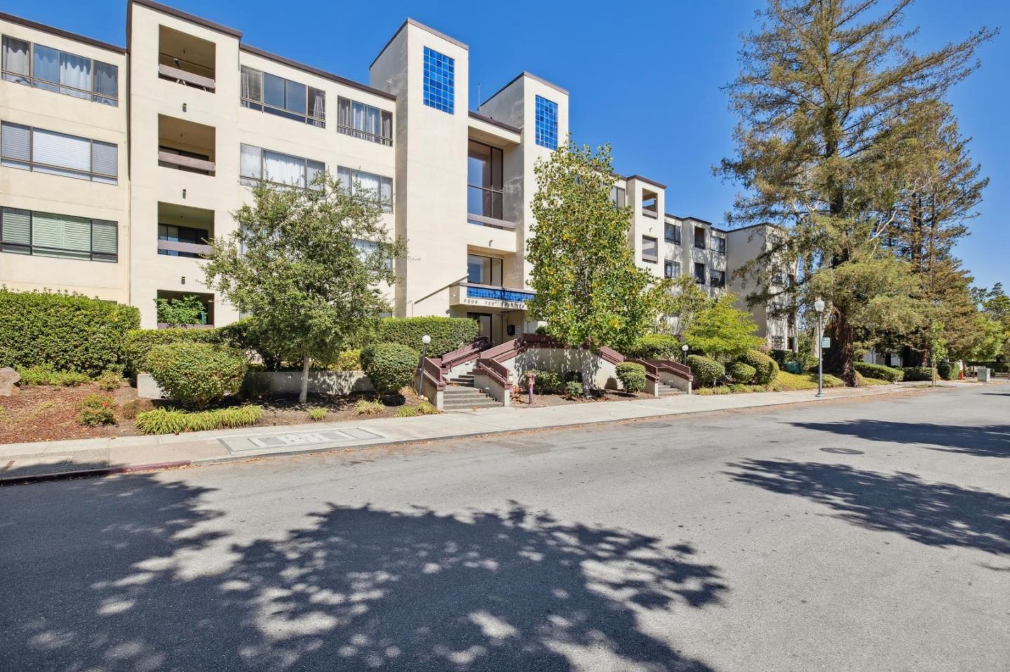 Detail Gallery Image 24 of 30 For 410 Sheridan Ave #UNIT 330,  Palo Alto,  CA 94306 - 1 Beds | 1 Baths