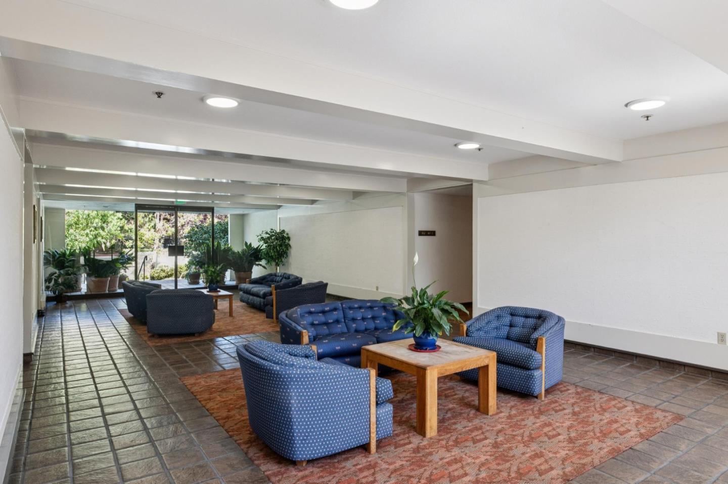 Detail Gallery Image 27 of 30 For 410 Sheridan Ave #UNIT 330,  Palo Alto,  CA 94306 - 1 Beds | 1 Baths