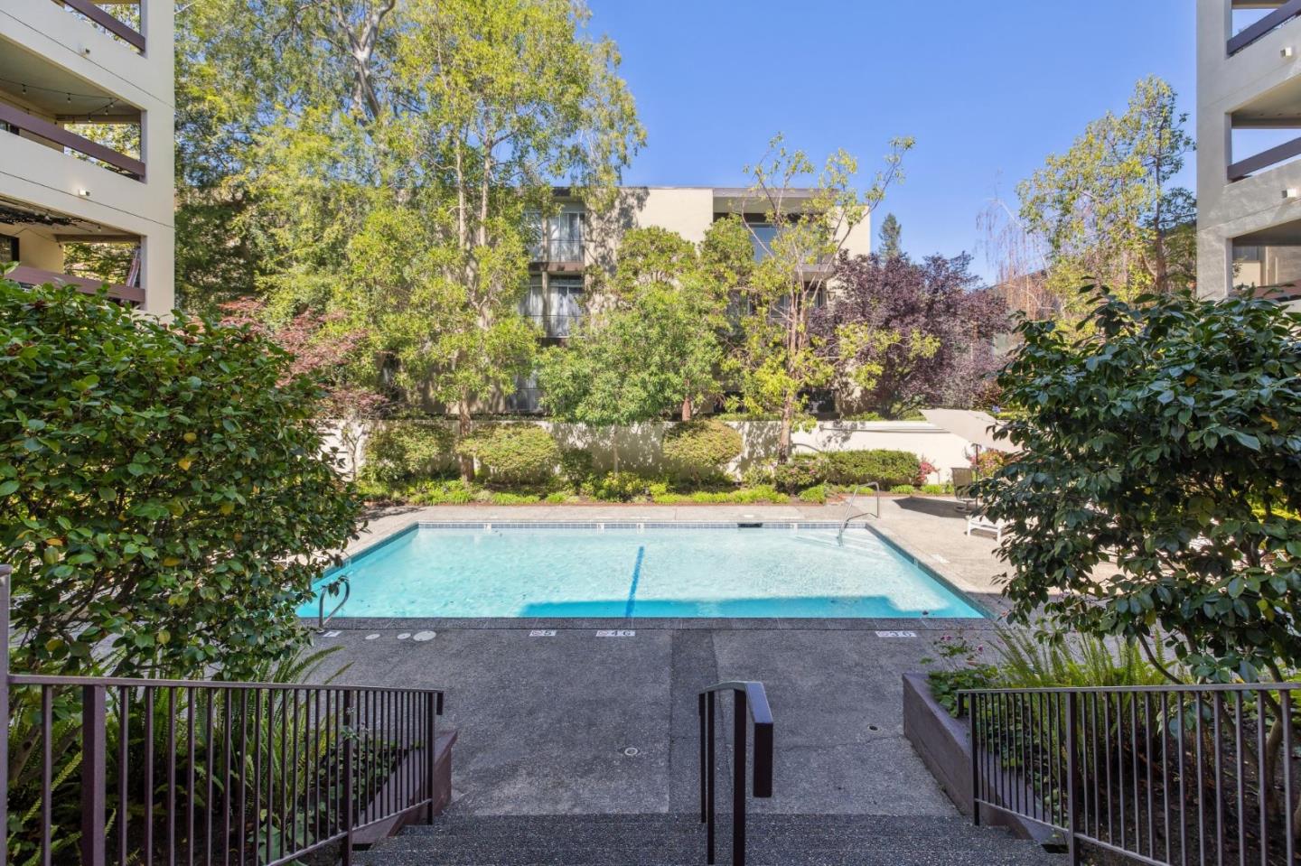 Detail Gallery Image 28 of 30 For 410 Sheridan Ave #UNIT 330,  Palo Alto,  CA 94306 - 1 Beds | 1 Baths