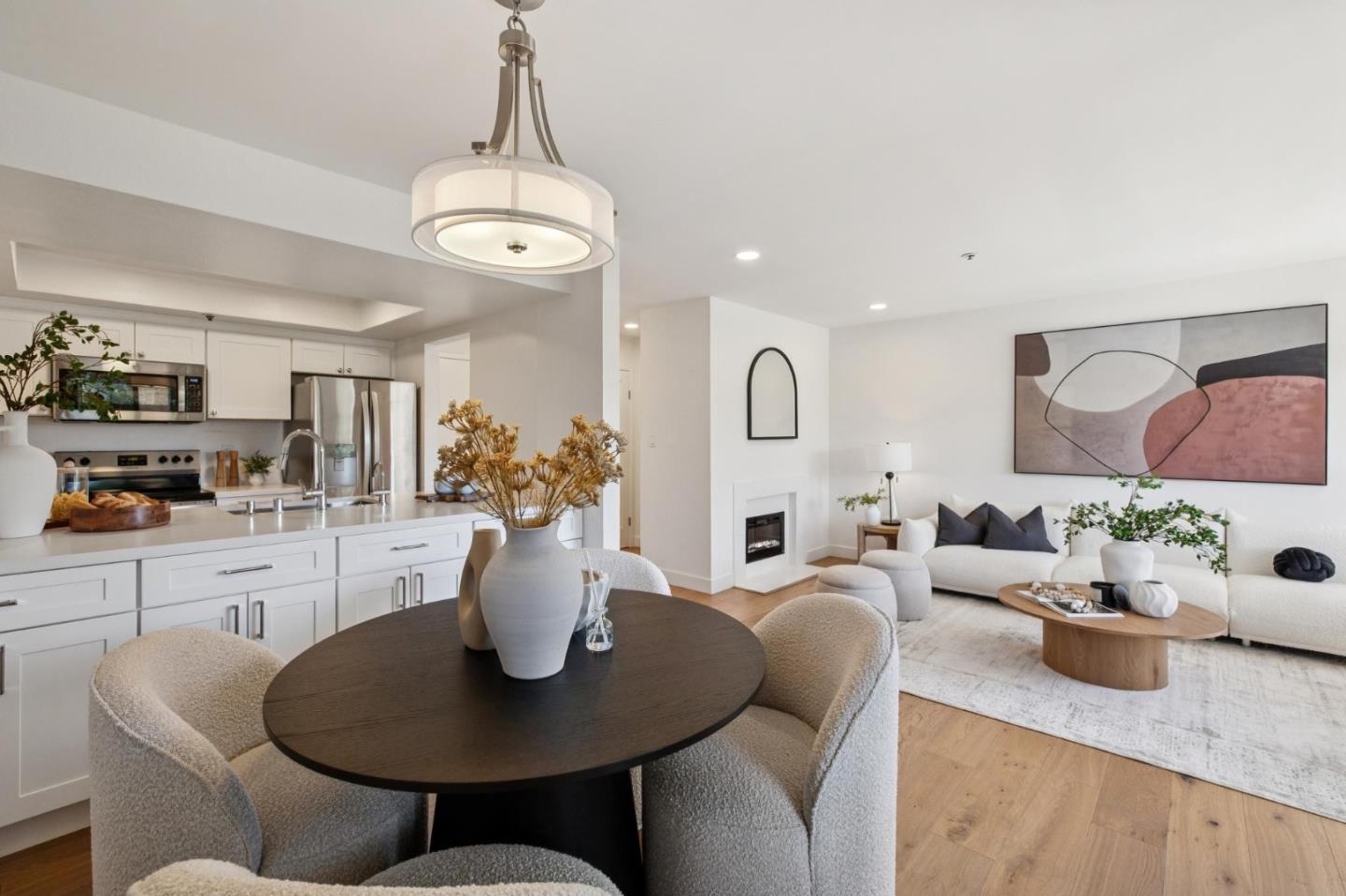 Detail Gallery Image 4 of 30 For 410 Sheridan Ave #UNIT 330,  Palo Alto,  CA 94306 - 1 Beds | 1 Baths