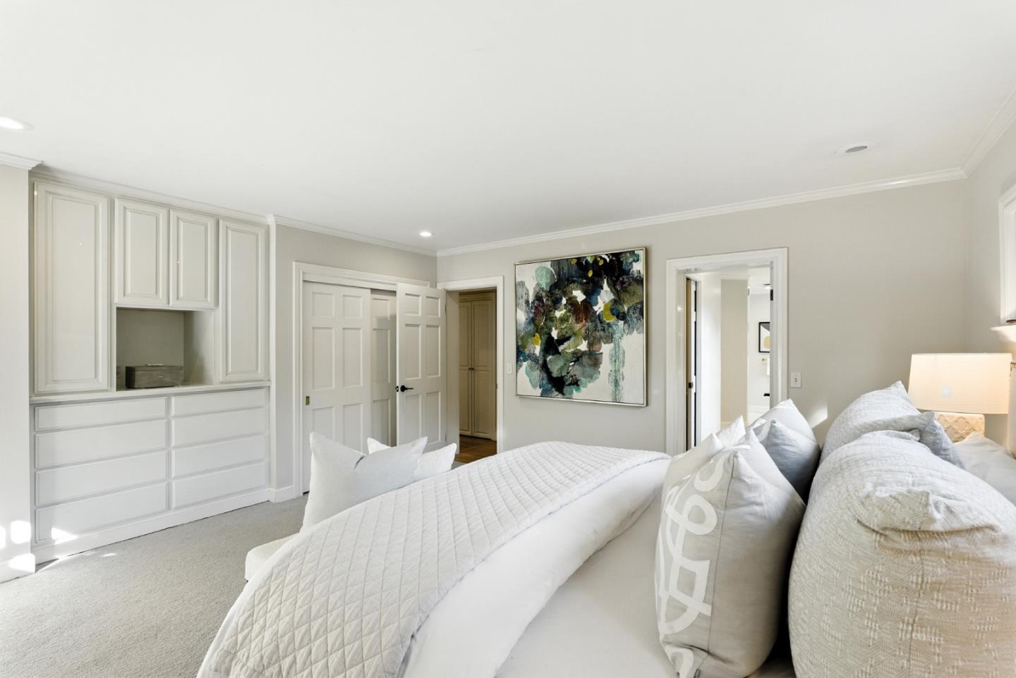 Detail Gallery Image 18 of 33 For 253 Seale Ave, Palo Alto,  CA 94301 - 4 Beds | 2/1 Baths
