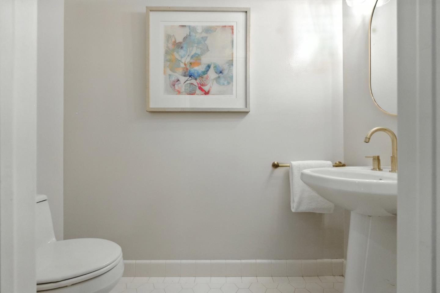 Detail Gallery Image 21 of 33 For 253 Seale Ave, Palo Alto,  CA 94301 - 4 Beds | 2/1 Baths