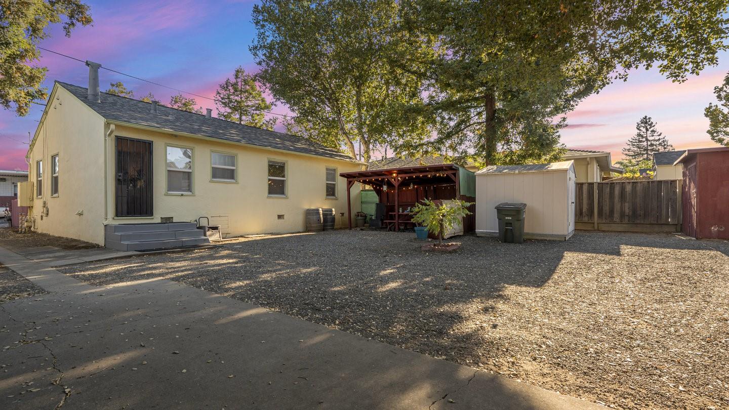 Detail Gallery Image 26 of 26 For 21685 Olive Ave, Cupertino,  CA 95014 - 3 Beds | 1 Baths