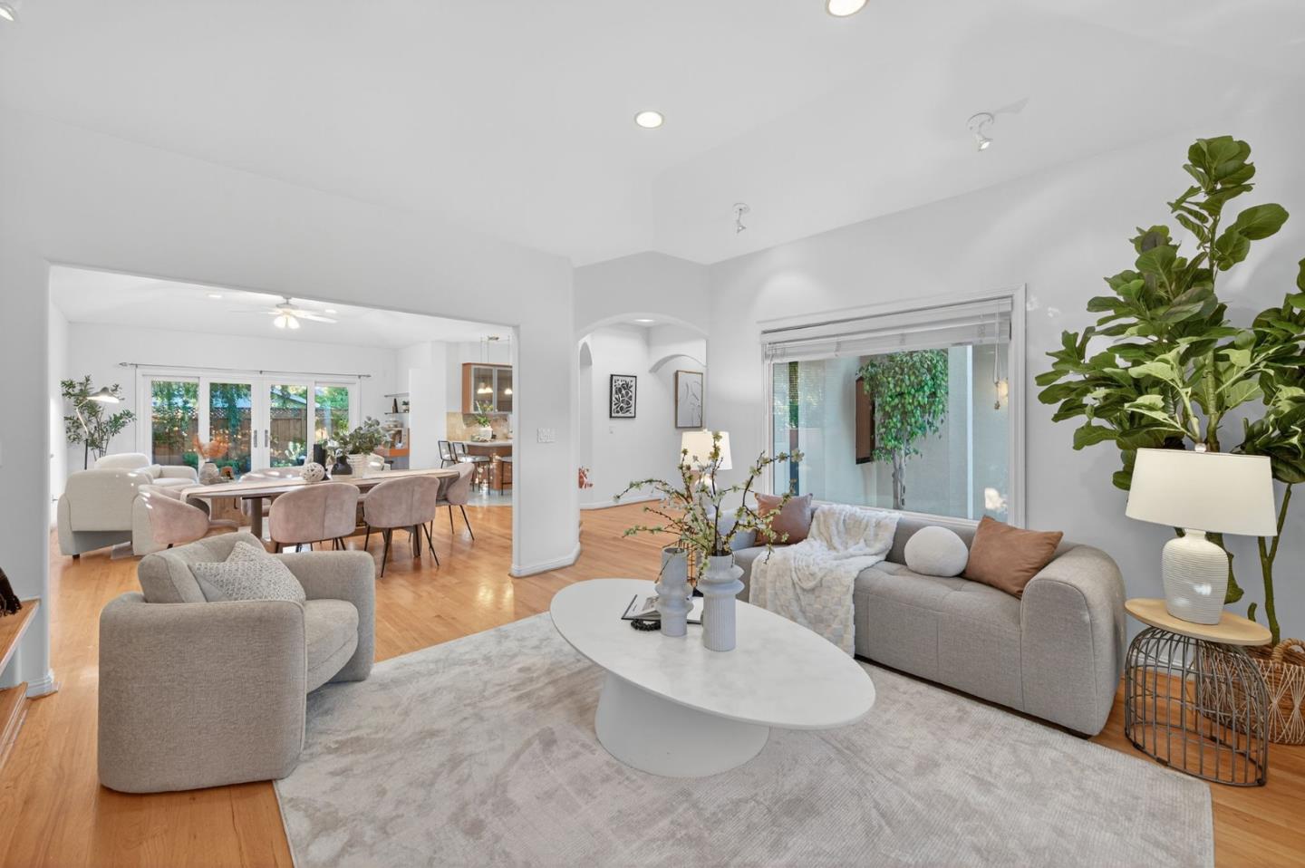 Detail Gallery Image 14 of 58 For 3179 Stockton Pl, Palo Alto,  CA 94303 - 4 Beds | 2/1 Baths