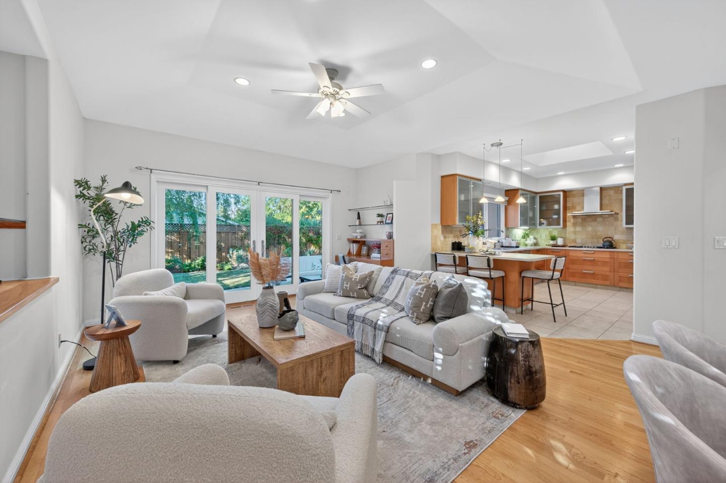 Detail Gallery Image 18 of 58 For 3179 Stockton Pl, Palo Alto,  CA 94303 - 4 Beds | 2/1 Baths