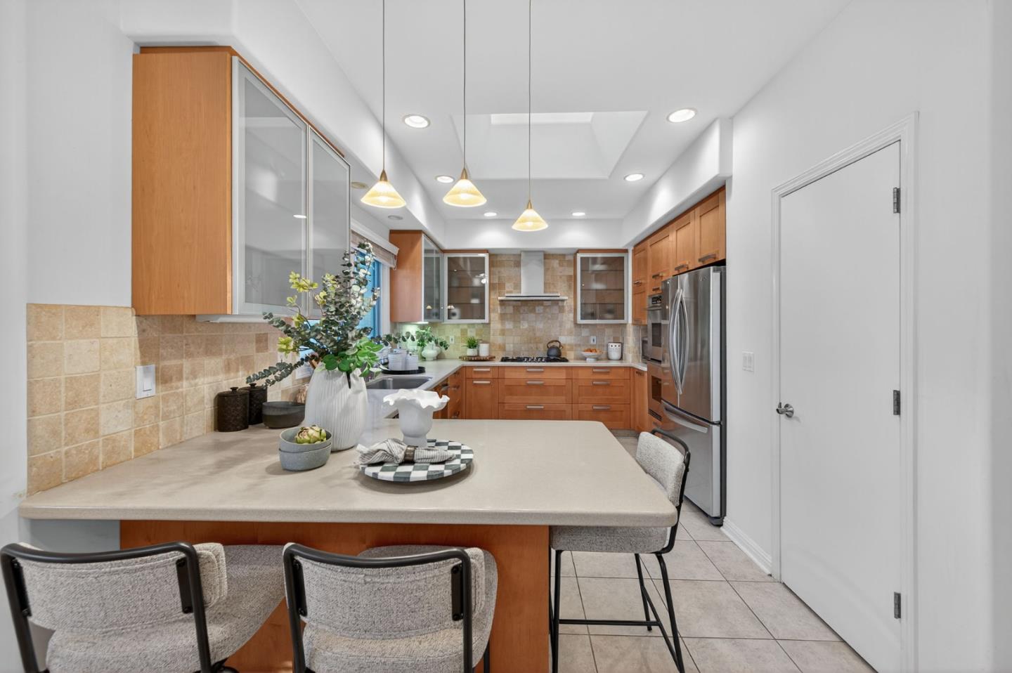 Detail Gallery Image 19 of 58 For 3179 Stockton Pl, Palo Alto,  CA 94303 - 4 Beds | 2/1 Baths