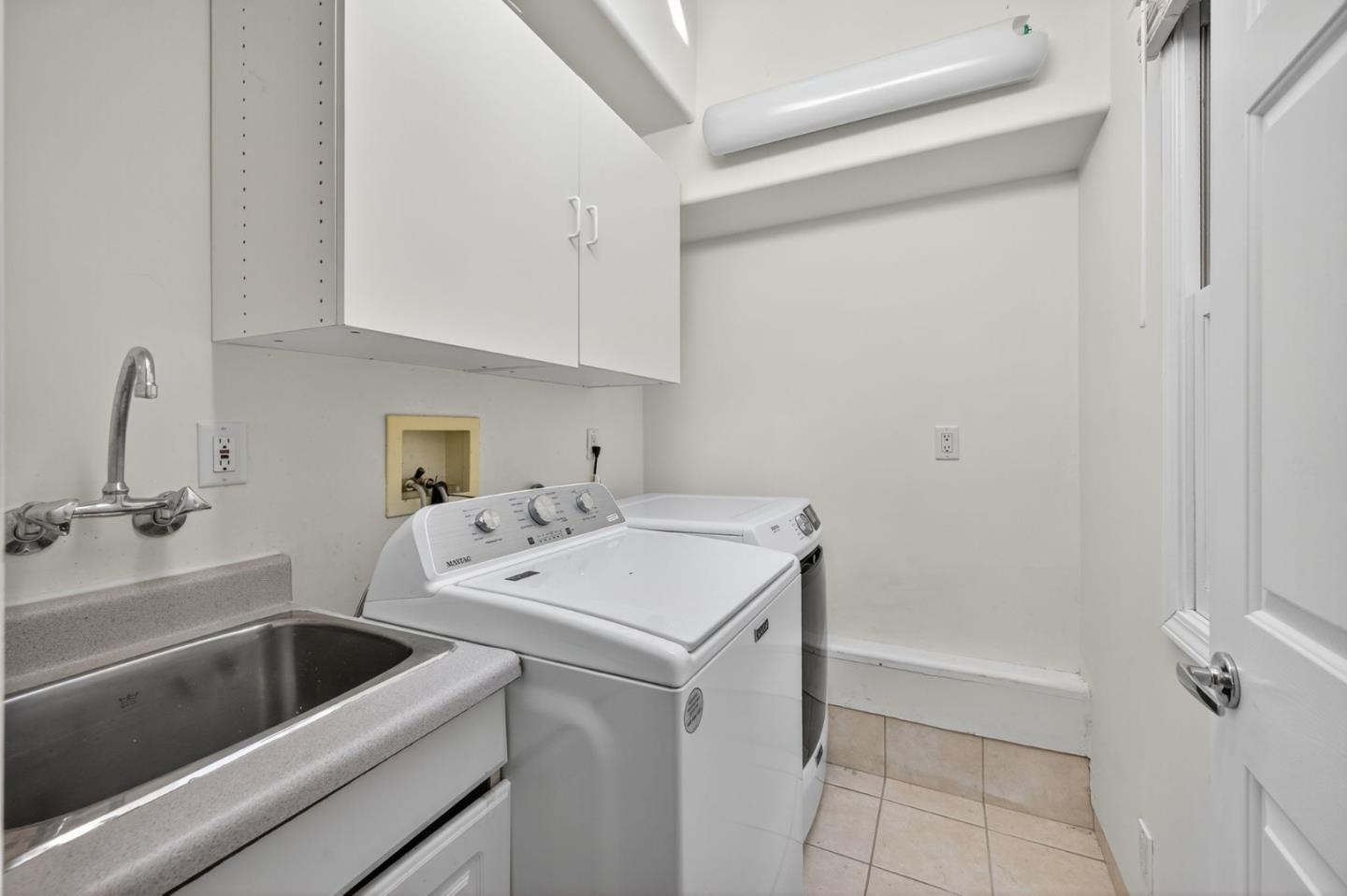 Detail Gallery Image 49 of 58 For 3179 Stockton Pl, Palo Alto,  CA 94303 - 4 Beds | 2/1 Baths