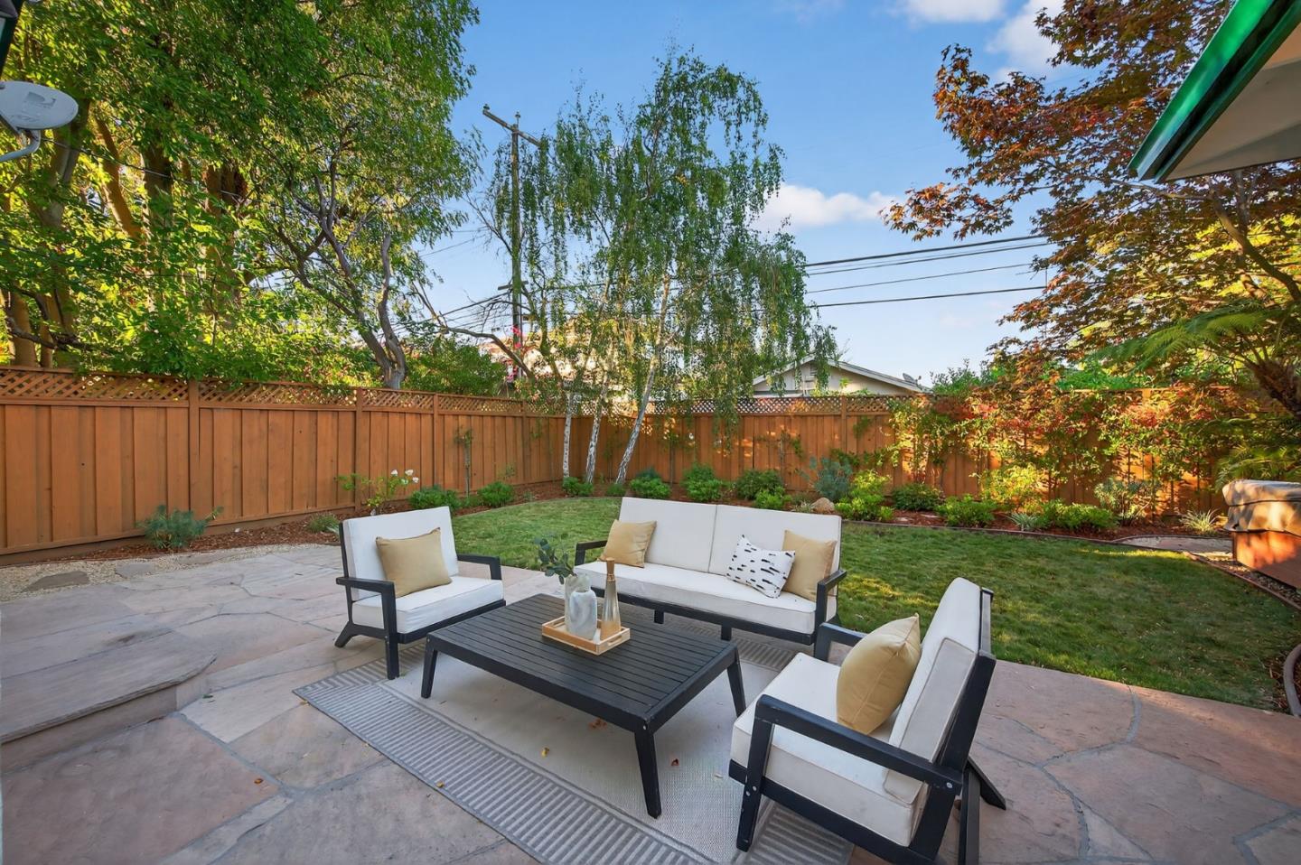 Detail Gallery Image 53 of 58 For 3179 Stockton Pl, Palo Alto,  CA 94303 - 4 Beds | 2/1 Baths