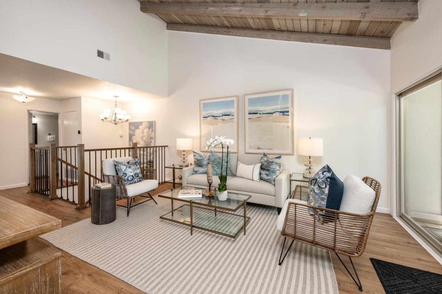 Detail Gallery Image 7 of 25 For 38 Weepingridge Ct, San Mateo,  CA 94402 - 2 Beds | 2/1 Baths