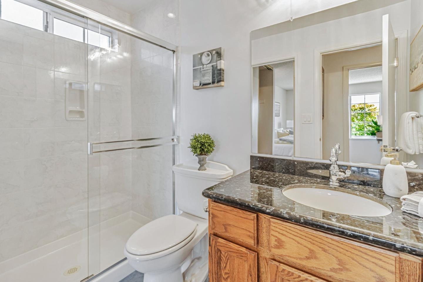 Detail Gallery Image 15 of 20 For 12 Treeside Ct, South San Francisco,  CA 94080 - 4 Beds | 3 Baths