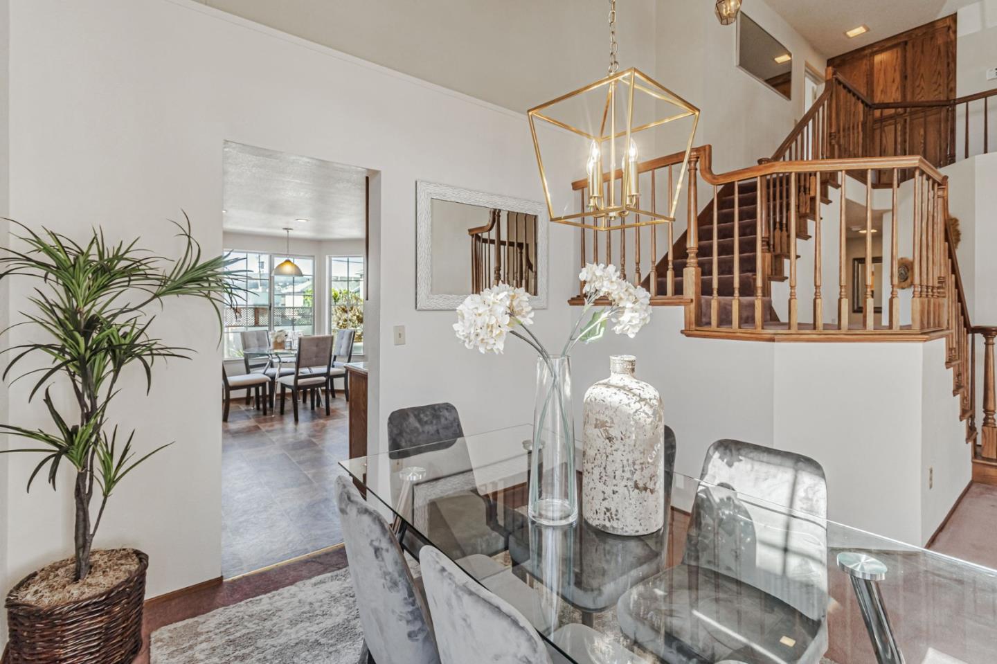 Detail Gallery Image 5 of 20 For 12 Treeside Ct, South San Francisco,  CA 94080 - 4 Beds | 3 Baths