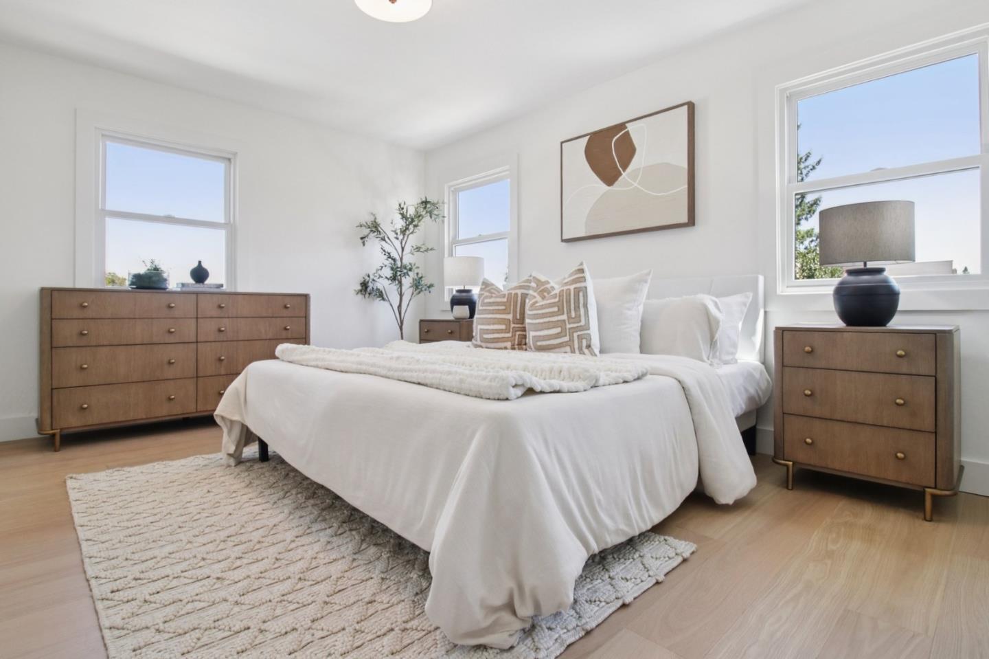 Detail Gallery Image 8 of 24 For 1397 Norman St, Redwood City,  CA 94061 - 3 Beds | 3 Baths
