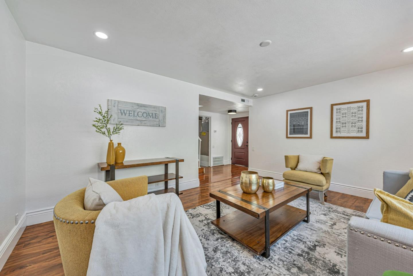 Detail Gallery Image 6 of 38 For 1787 Kyra Cir, San Jose,  CA 95122 - 3 Beds | 3 Baths