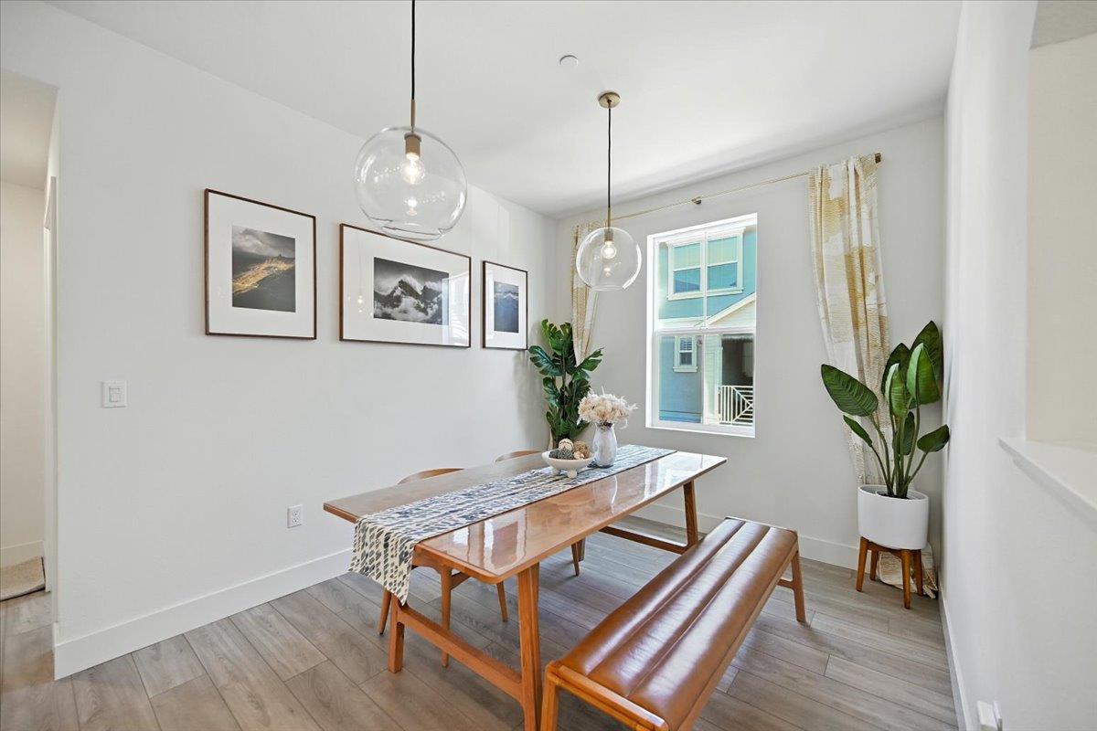 Detail Gallery Image 11 of 41 For 9173 Whitesurf Way, Newark,  CA 94560 - 4 Beds | 4 Baths