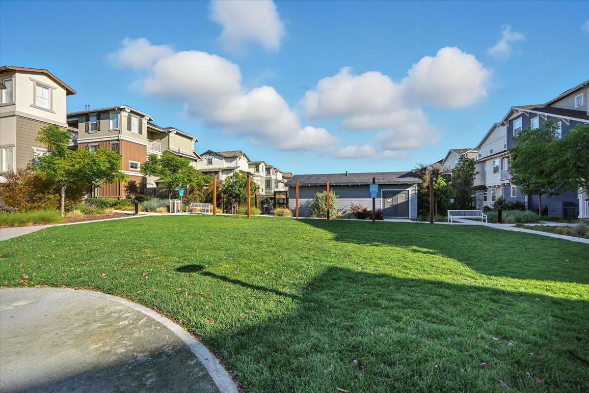Detail Gallery Image 35 of 41 For 9173 Whitesurf Way, Newark,  CA 94560 - 4 Beds | 4 Baths