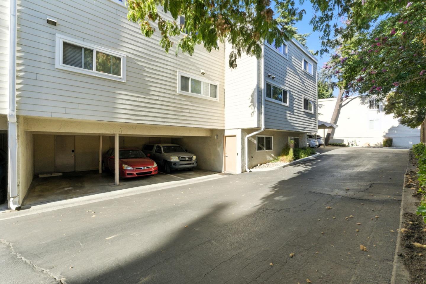 Detail Gallery Image 36 of 48 For 1898 Meridian Ave #29,  San Jose,  CA 95125 - 2 Beds | 2 Baths