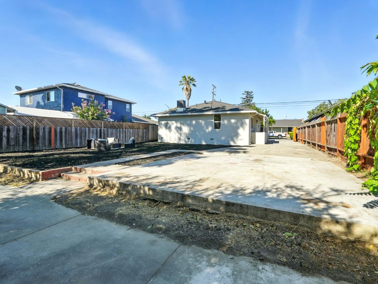 Detail Gallery Image 25 of 26 For 771 N 16th St, San Jose,  CA 95112 - 3 Beds | 2 Baths