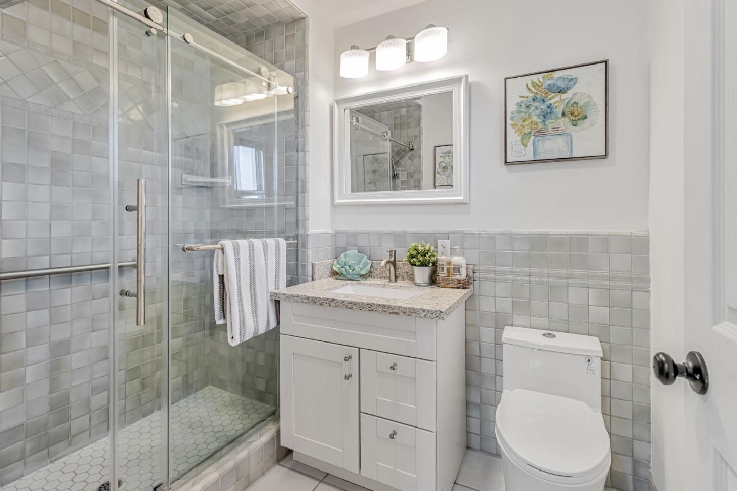 Detail Gallery Image 24 of 41 For 403 Mignot Ln, San Jose,  CA 95111 - 3 Beds | 2 Baths