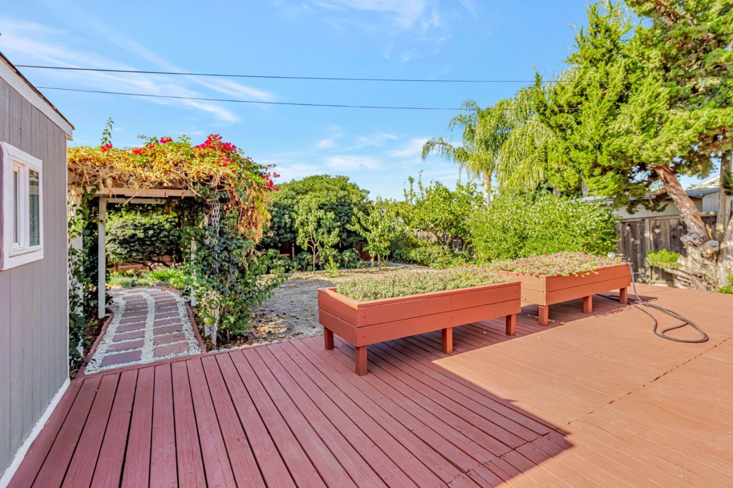 Detail Gallery Image 37 of 41 For 403 Mignot Ln, San Jose,  CA 95111 - 3 Beds | 2 Baths