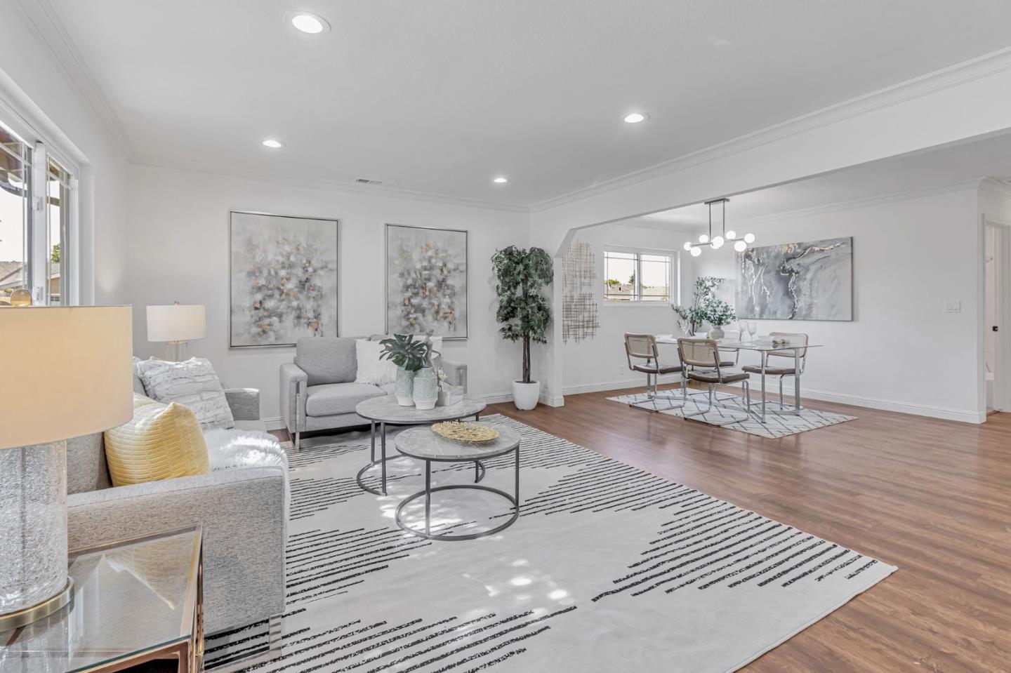 Detail Gallery Image 5 of 41 For 403 Mignot Ln, San Jose,  CA 95111 - 3 Beds | 2 Baths