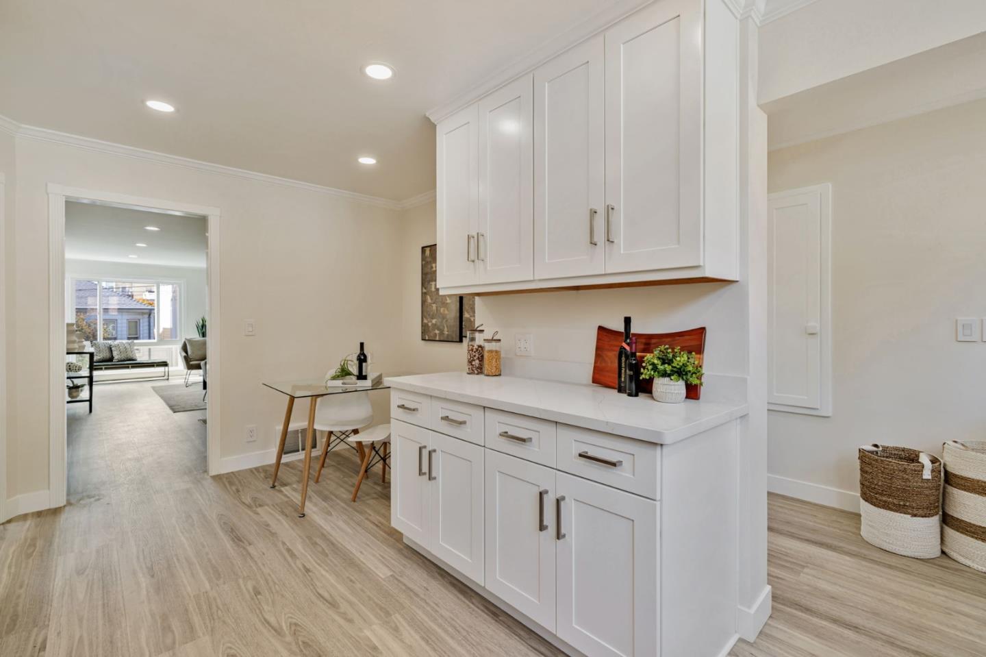 Detail Gallery Image 11 of 30 For 238 Harkness Ave, San Francisco,  CA 94134 - 2 Beds | 1 Baths