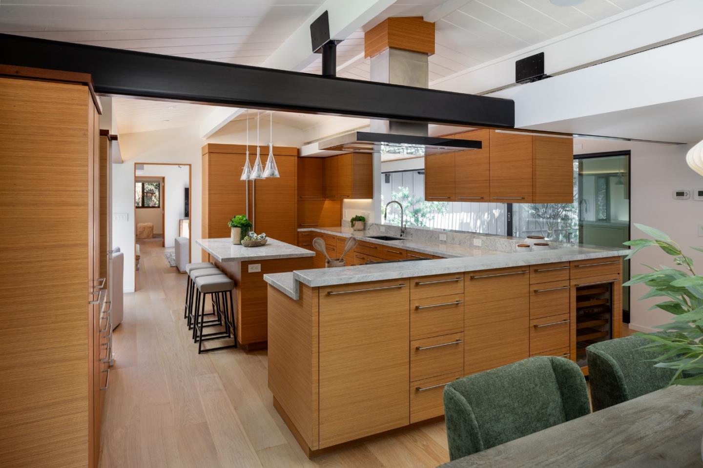 Detail Gallery Image 12 of 74 For 26545 Purissima Rd, Los Altos Hills,  CA 94022 - 5 Beds | 4/1 Baths