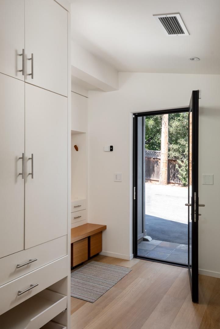 Detail Gallery Image 20 of 74 For 26545 Purissima Rd, Los Altos Hills,  CA 94022 - 5 Beds | 4/1 Baths
