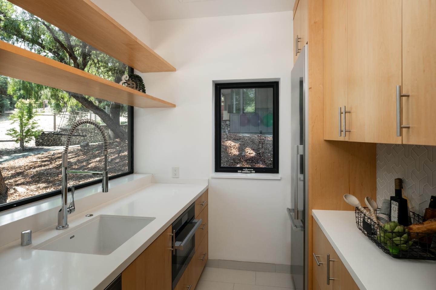 Detail Gallery Image 52 of 74 For 26545 Purissima Rd, Los Altos Hills,  CA 94022 - 5 Beds | 4/1 Baths
