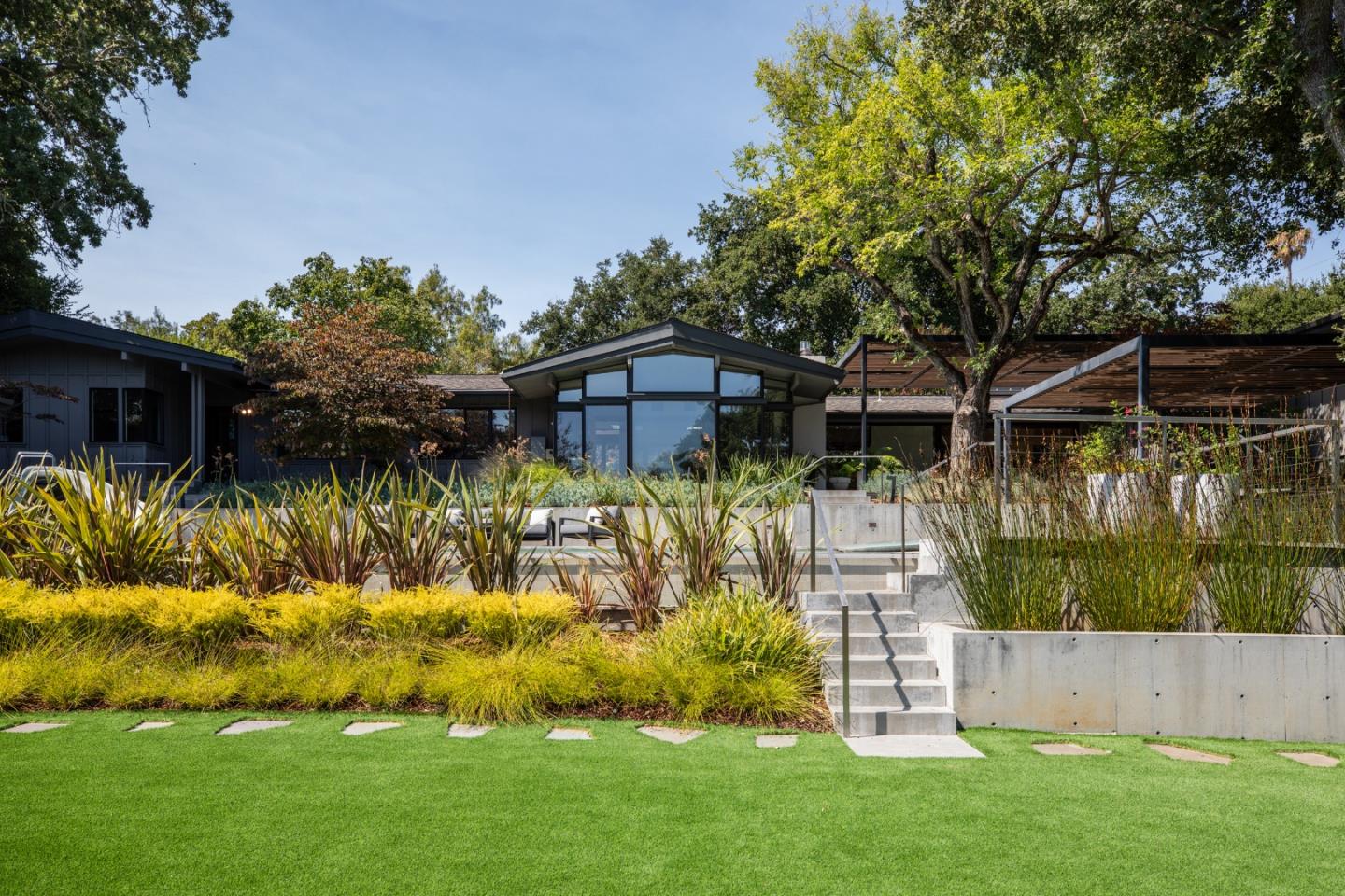 Detail Gallery Image 59 of 74 For 26545 Purissima Rd, Los Altos Hills,  CA 94022 - 5 Beds | 4/1 Baths