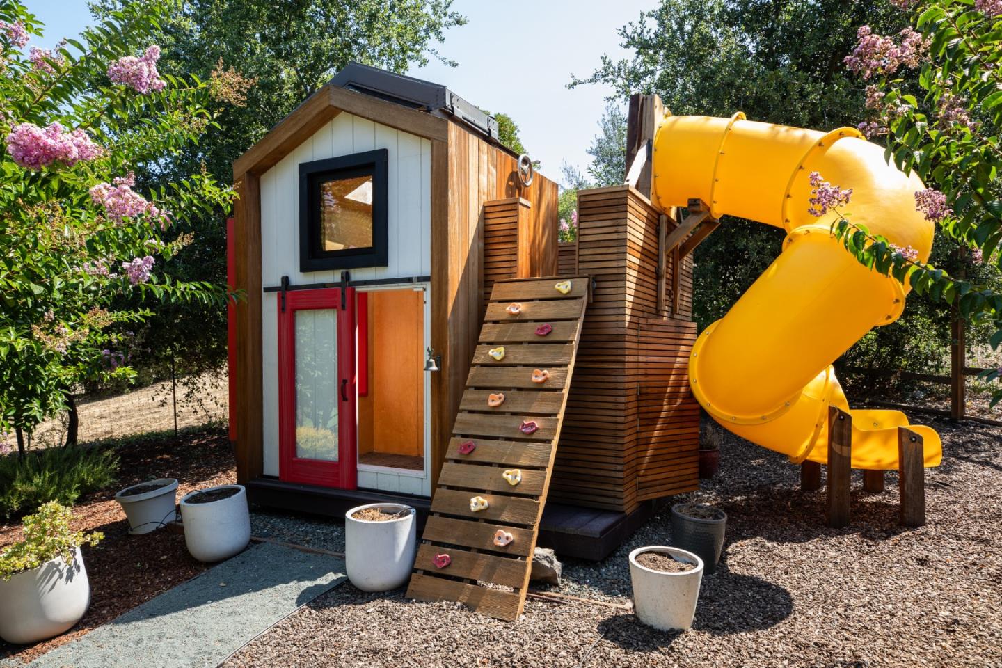 Detail Gallery Image 60 of 74 For 26545 Purissima Rd, Los Altos Hills,  CA 94022 - 5 Beds | 4/1 Baths