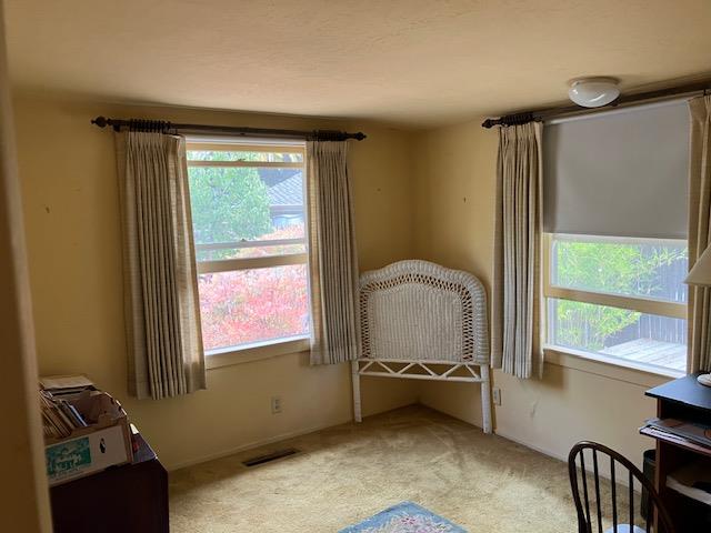 Detail Gallery Image 7 of 12 For 673 Orange Ave, Los Altos,  CA 94022 - 3 Beds | 2 Baths