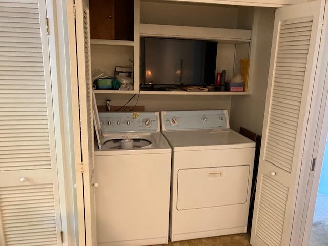 Detail Gallery Image 8 of 12 For 673 Orange Ave, Los Altos,  CA 94022 - 3 Beds | 2 Baths