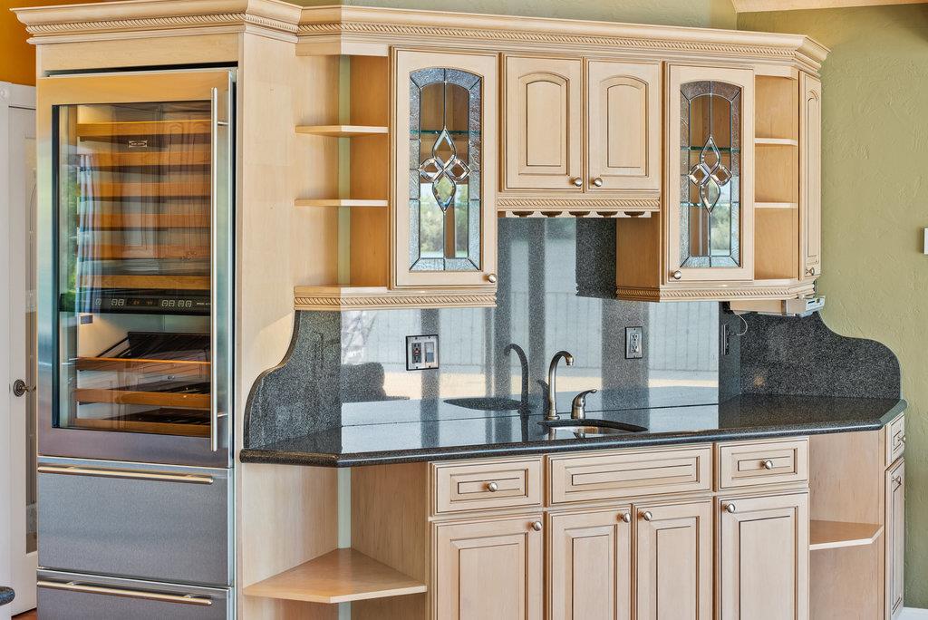 Detail Gallery Image 10 of 51 For 345 Cutter Ln, Watsonville,  CA 95076 - 4 Beds | 3/1 Baths