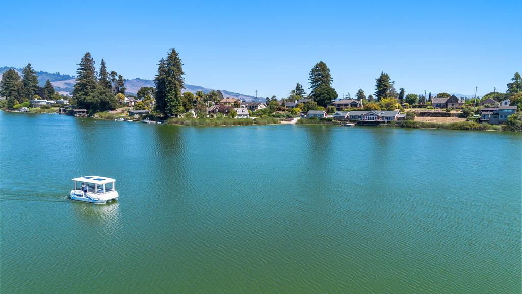 Detail Gallery Image 2 of 51 For 345 Cutter Ln, Watsonville,  CA 95076 - 4 Beds | 3/1 Baths