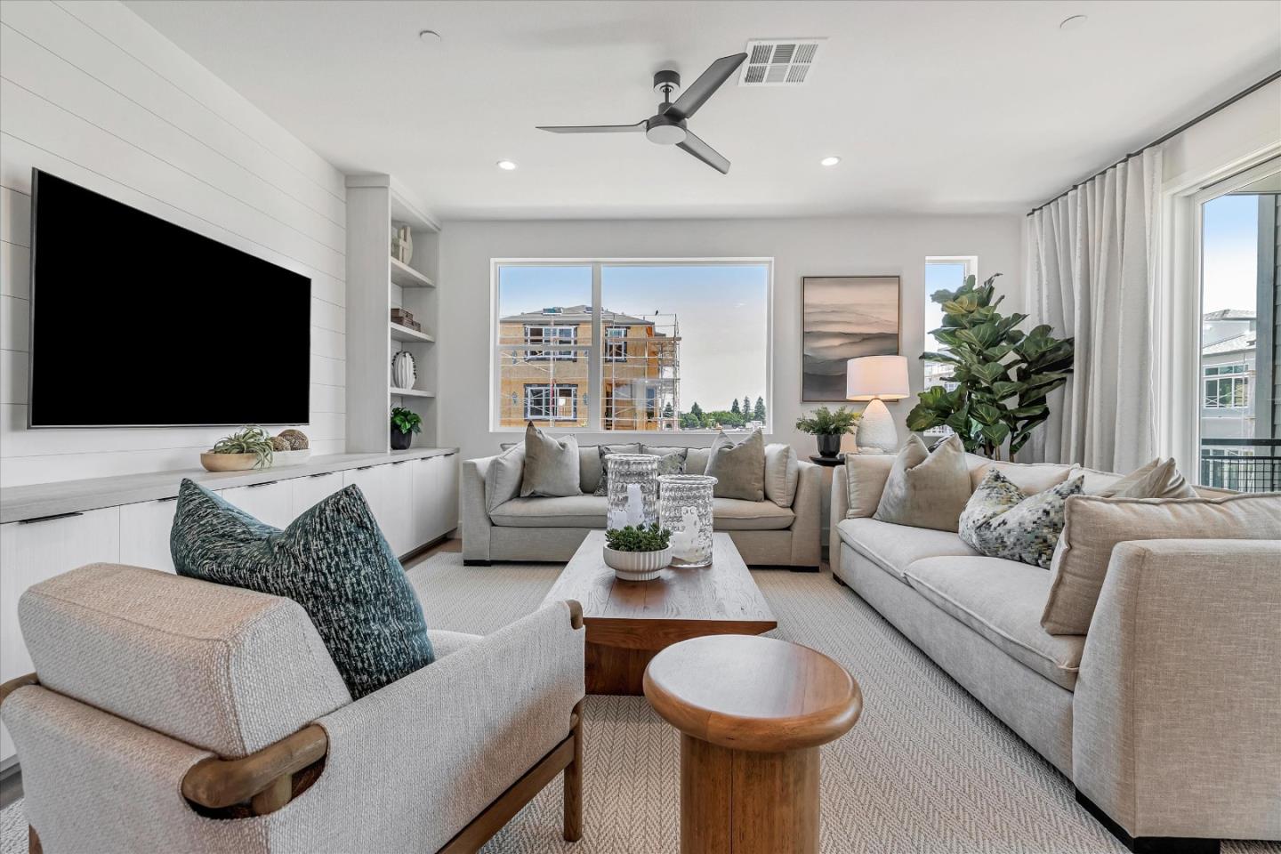 Detail Gallery Image 5 of 26 For 6006 Sunglow Ter, San Ramon,  CA 94583 - 4 Beds | 3/1 Baths
