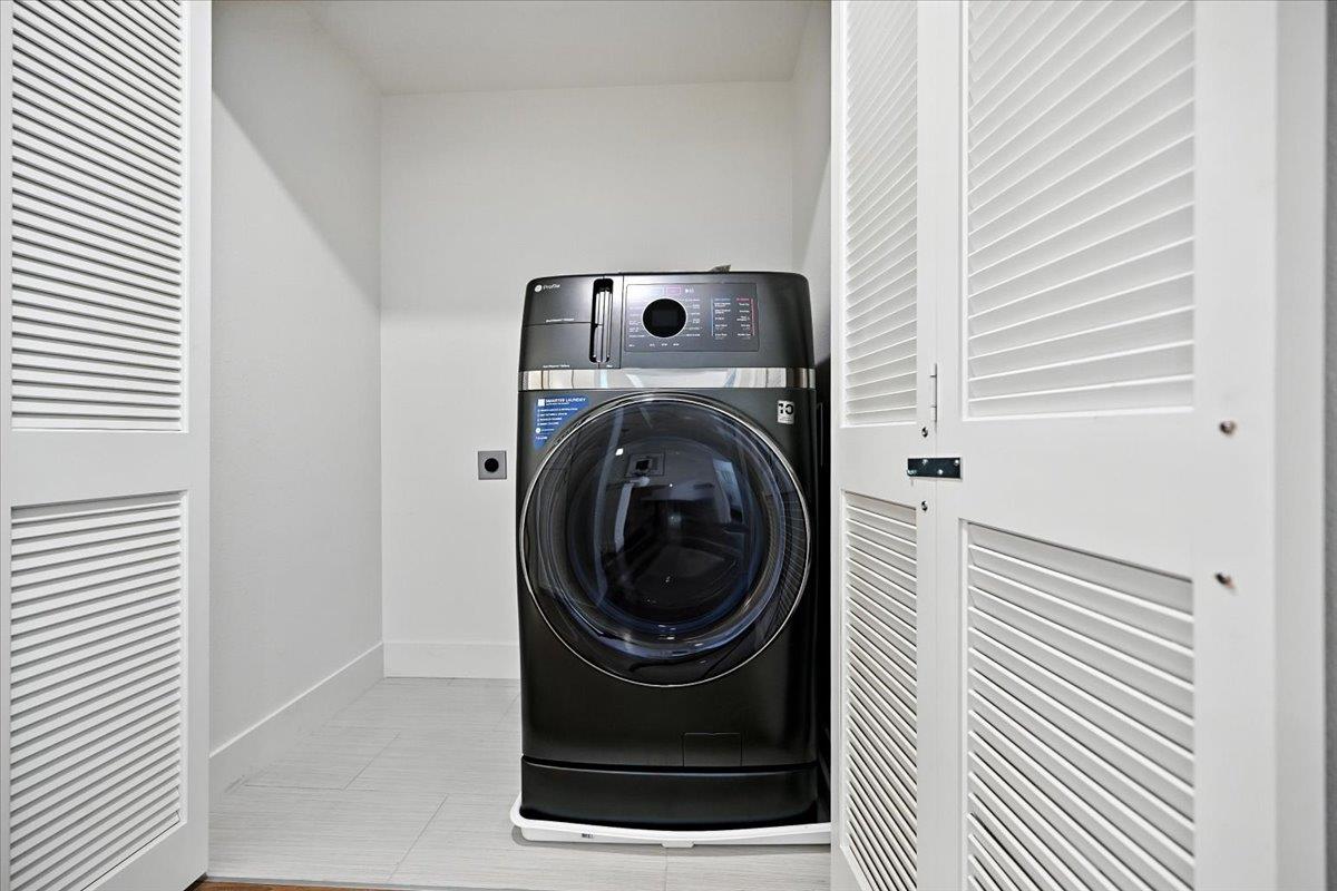 Detail Gallery Image 25 of 57 For 657 Walnut St #325,  San Carlos,  CA 94070 - 2 Beds | 2 Baths
