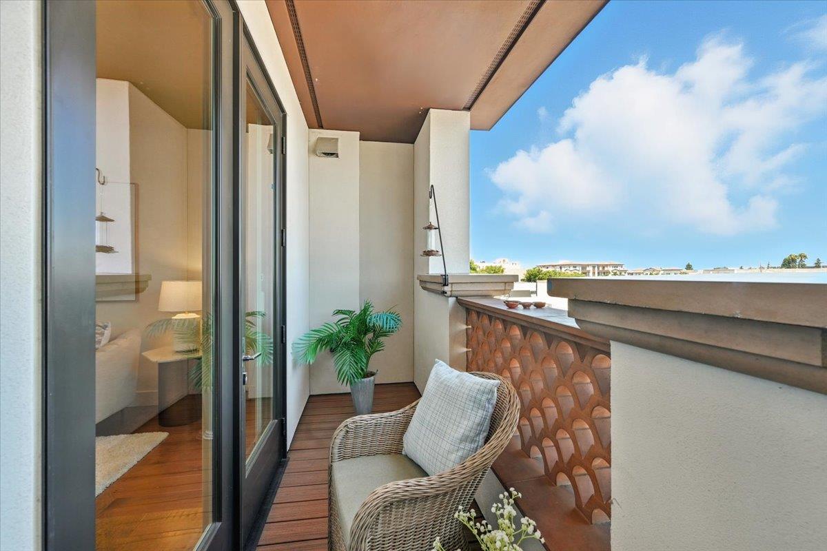 Detail Gallery Image 31 of 57 For 657 Walnut St #325,  San Carlos,  CA 94070 - 2 Beds | 2 Baths