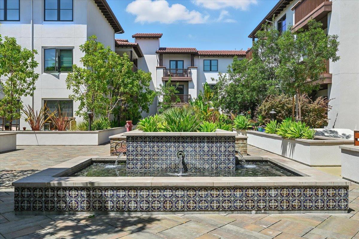 Detail Gallery Image 40 of 57 For 657 Walnut St #325,  San Carlos,  CA 94070 - 2 Beds | 2 Baths