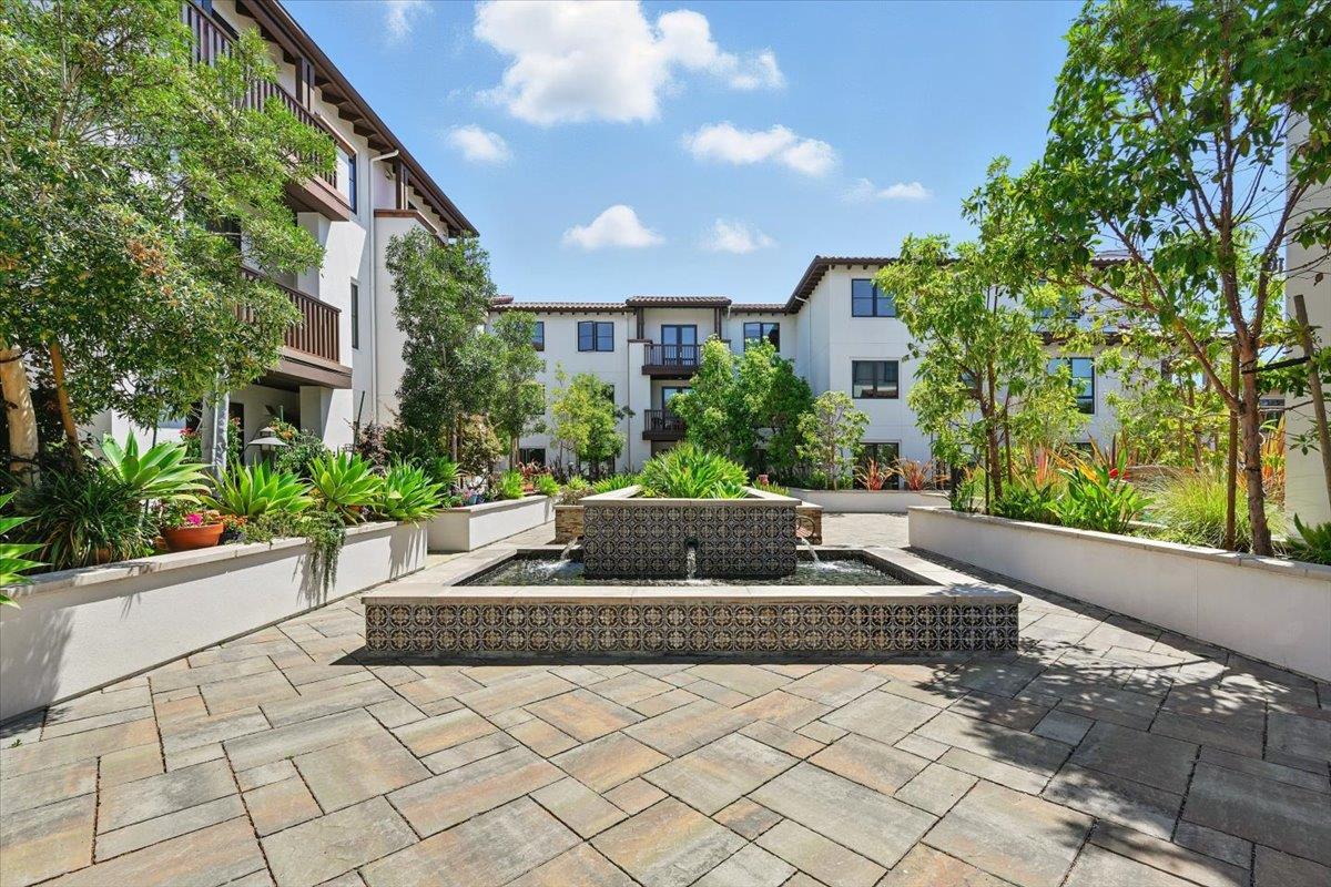 Detail Gallery Image 41 of 57 For 657 Walnut St #325,  San Carlos,  CA 94070 - 2 Beds | 2 Baths