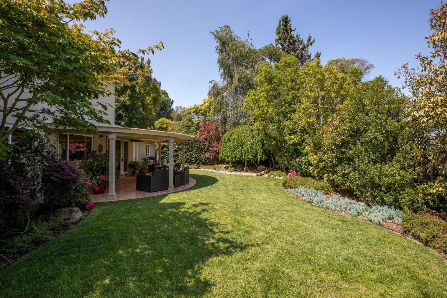 Detail Gallery Image 27 of 27 For 1061 Saint Joseph Ave, Los Altos,  CA 94024 - 5 Beds | 2/1 Baths