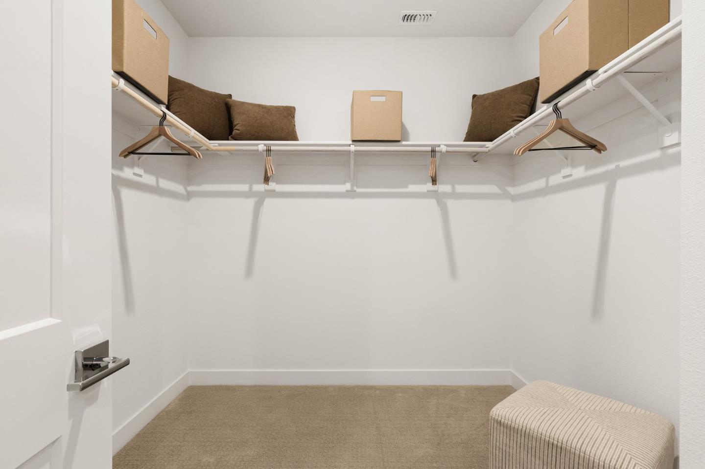Detail Gallery Image 27 of 30 For 1304 Barbet Cir #6,  Sunnyvale,  CA 94087 - 3 Beds | 3 Baths