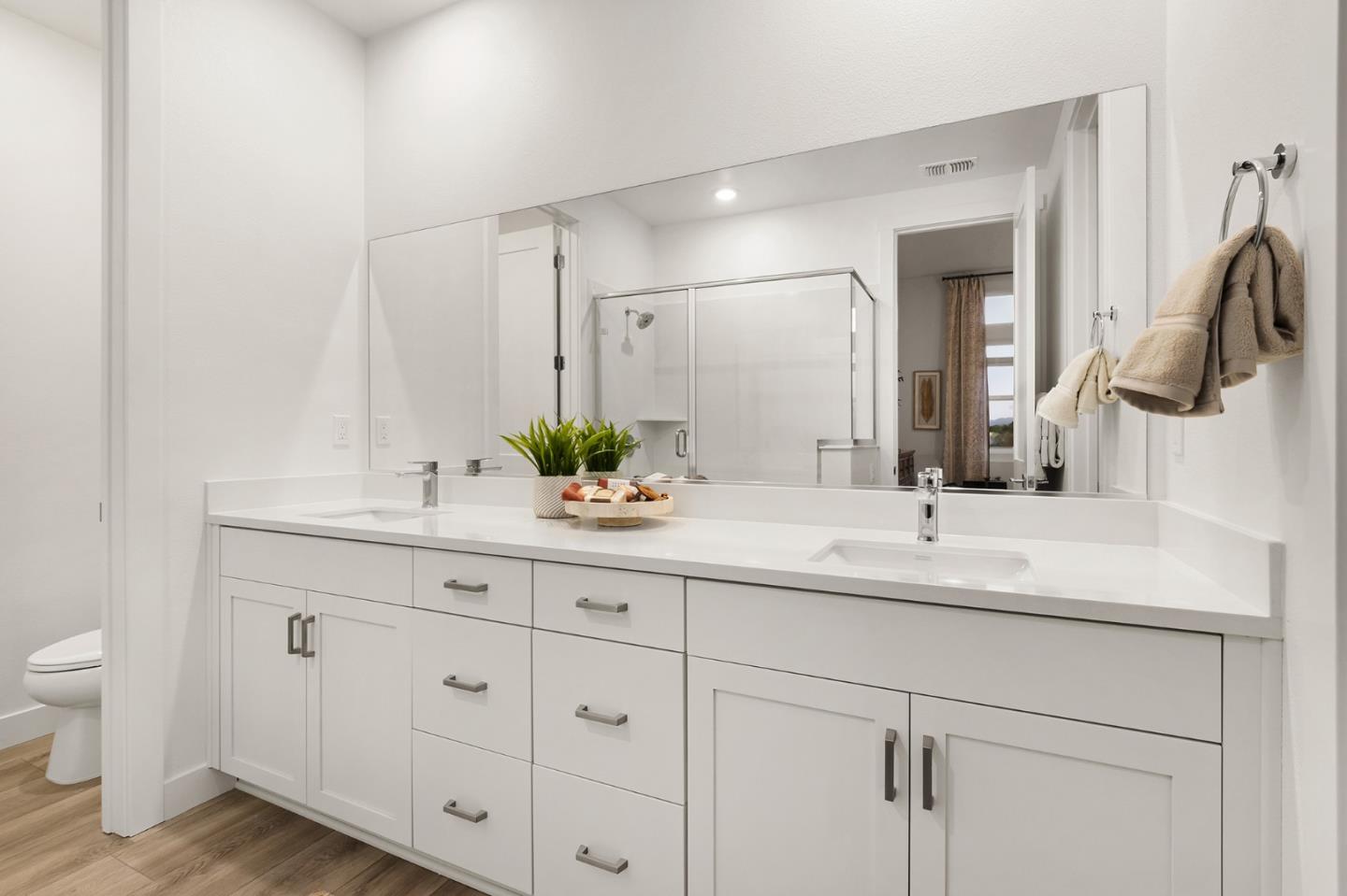 Detail Gallery Image 28 of 30 For 1304 Barbet Cir #6,  Sunnyvale,  CA 94087 - 3 Beds | 3 Baths