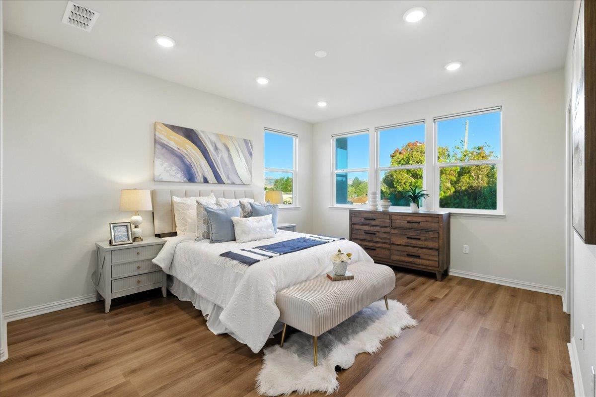 Detail Gallery Image 29 of 64 For 1999 Dobbin Dr, San Jose,  CA 95133 - 4 Beds | 3/1 Baths