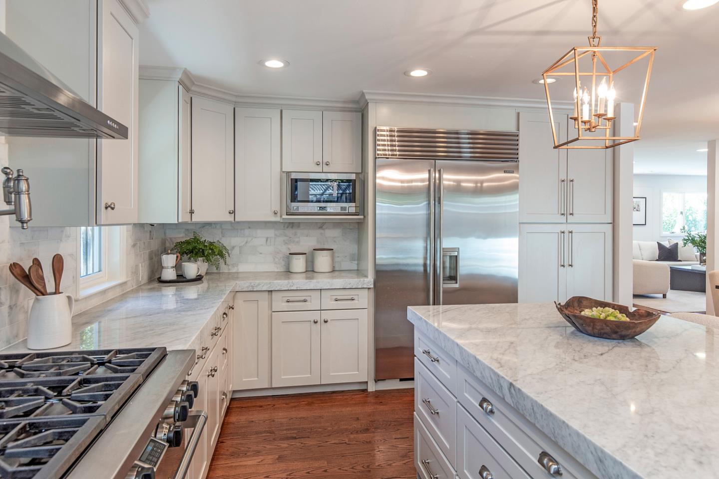 Detail Gallery Image 7 of 30 For 1204 Eureka Ct, Los Altos,  CA 94024 - 4 Beds | 3 Baths
