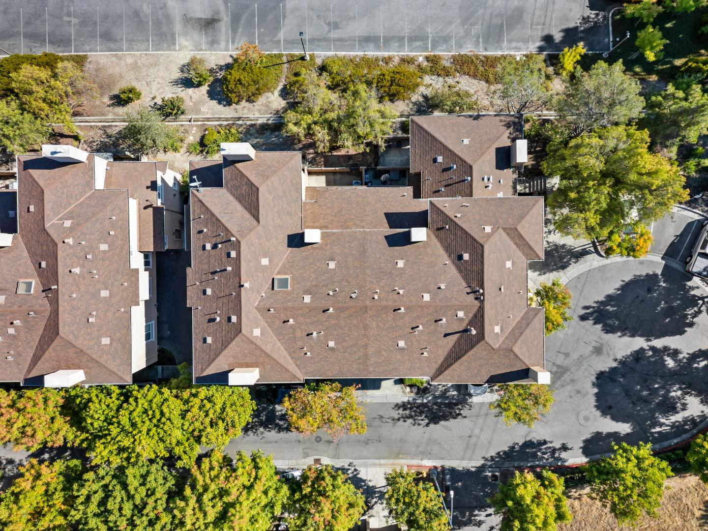 Detail Gallery Image 30 of 32 For 638 Marble Arch Ave, San Jose,  CA 95136 - 2 Beds | 2/1 Baths
